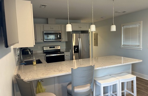 Emerald Isle Wohnung | 1 BR apartment with ocean views