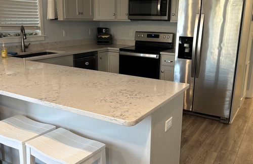 Emerald Isle Wohnung | 1 BR apartment with ocean views