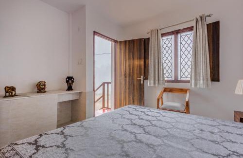 Jakh Wohnung | 1 BR Stay enclosing the mountains Nivriti Cottage