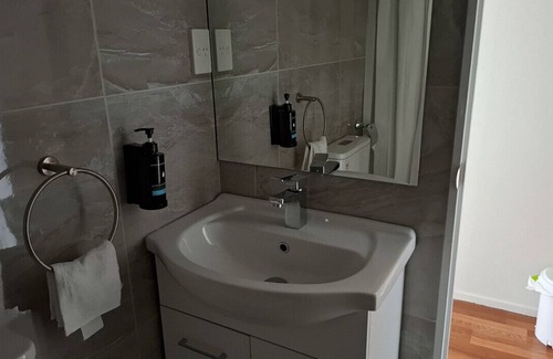 Auckland Wohnung | 1 Double 2 single 2 Sofa Beds Suite 4