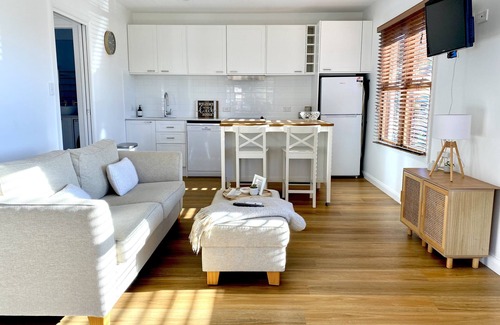 Terrigal Haus | 1 Hour from Sydney 500 meters to Terrigal beach, restaurants and night life.