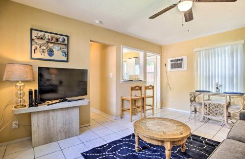 Pompano Beach Haus | 1 Mi to Oceanfront Fun Pompano Beach Retreat!