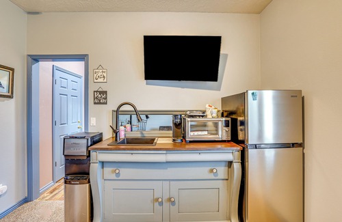 Meridian Wohnung | 1 Mi to Old Town: ‘CB’s Hidden Haven’ w/ Farm