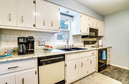 White Bear Lake Wohnung | 1 Mi to White Bear Lake & Dtwn: Twin Cities Escape