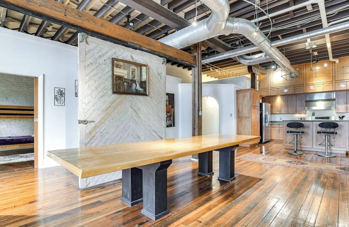 Springfield Eigentumswohnung | < 1 Mi to Wittenberg: Eclectic Loft w/ Parking!