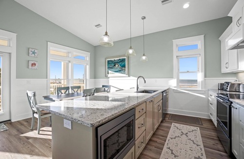 Port St. Joe Haus | 1-Min to Beach | Pool | Boat Parking | Sleeps 10