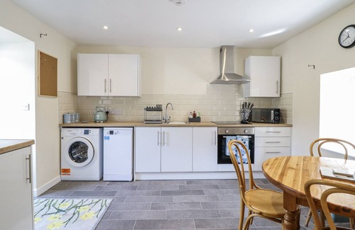 Llandinam Hütte | 1 Y LLEW, romantic, with a garden in Caersws