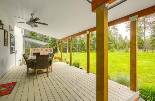 Kootenai County Haus | 10 Mi to Silverwood Secluded Getaway!