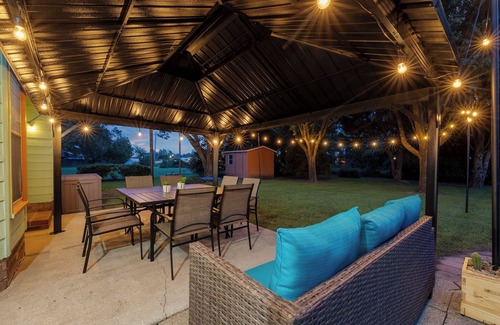 Socastee Haus | 10 min drive to airport/beach in quiet community