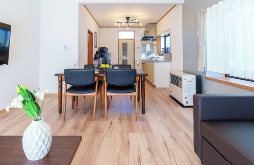 Nikko Haus | 10 min walk from Nikko Station/120 ㎡/bouldering/secret base in loft/10 people, 4 parking spaces