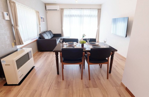 Nikko Haus | 10 min walk from Nikko Station/120 ㎡/bouldering/secret base in loft/10 people, 4 parking spaces