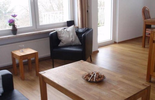 Rascheid Haus | 100 m² Ferienhaus ∙ 4 Schlafzimmer ∙ 5 Gäste