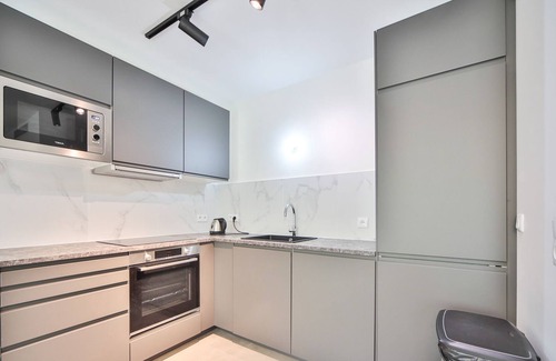 La Varenne Saint-Hilaire Wohnung | 102 71-Apartment-Ensuite Dusche-Balkon