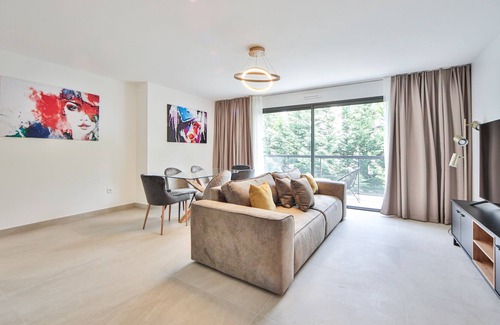 La Varenne Saint-Hilaire Wohnung | 102 71-Apartment-Ensuite Dusche-Balkon