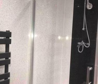 Sketty Haus | 106 Brynmill - Room 5 - Sea views