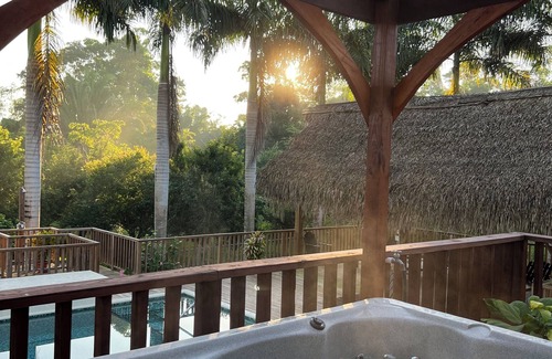 Sittee Point Haus | Dschungel-Luxus in Nähe der Placencia-Halbinsel - Paradies für Vogelbeobachter