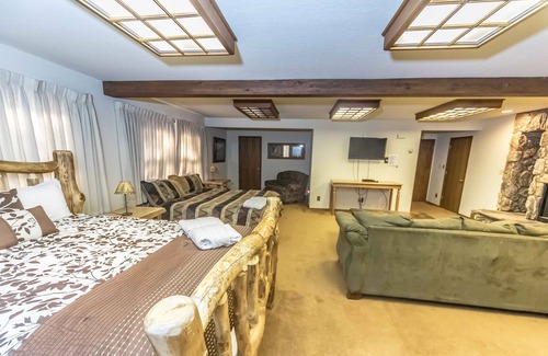 Lincoln Park Haus | 10.000 Quadratmeter Ft. Luxus Tahoe Mansion 8 Schlafzimmer