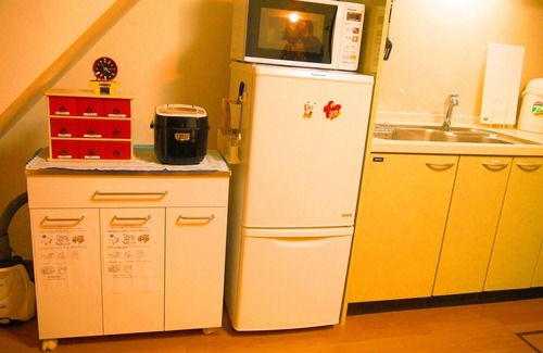 Sumiyoshi Haus | 10mins train to Namba, 4mins walk to stn, 2floor Japanese style whole house