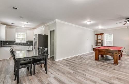 Petersburg Haus | 11 Mi to Fort Lee 30-Acre Retreat with Scenic Views