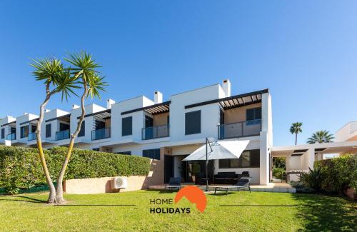 Cerro de Aguia Haus | #111 Ocean View by Home Holidays