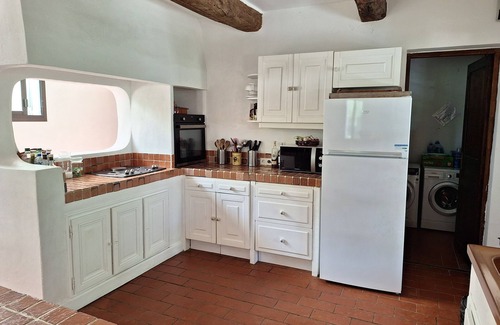 Claviers Villa | 12-20 Pers. Einfamilienhaus Sehr ruhig und abgelegen auf 2 Ha Tastatur (Var)