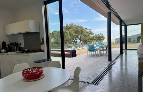Sa Riera Villa | 12 MENSCHEN. POOL, PARKPLATZ, INTERNET, GRILL. SA RIERA-BEGUR.