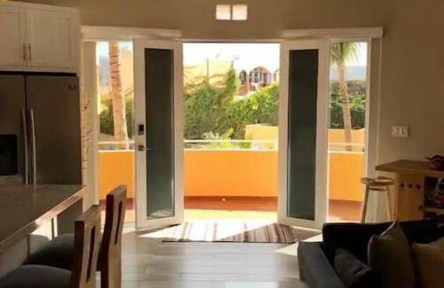 El Pescadero Kabine | 12B - New 2BR, 2BA, Middle Floor Condo, Pool