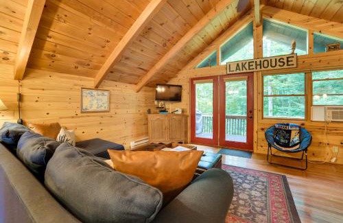 Elmira Haus | 13 Mi to Slopes Elmira Cabin with Amenities