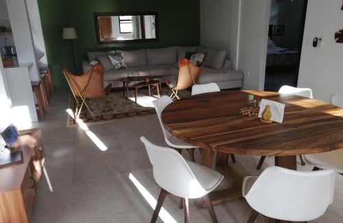 Dangriga Haus | 14 Cedar A