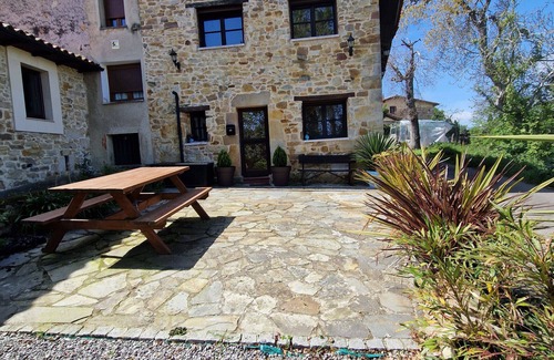 Priesca Haus | 14A04 Casa de piedra Colunga
