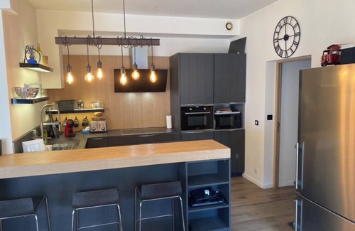 Noisiel Haus | 15 mn Paris et 15 mn Disney 3 mn JO Vaires 3 ch Terrasse bbq Baignoire Jacuzzi
