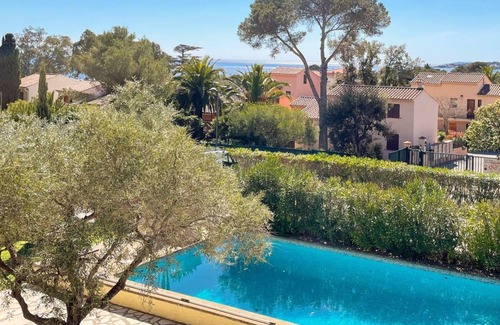 Saint-Aygulf Villa | 150 m² Villa ∙ 3 Schlafzimmer ∙ 10 Gäste