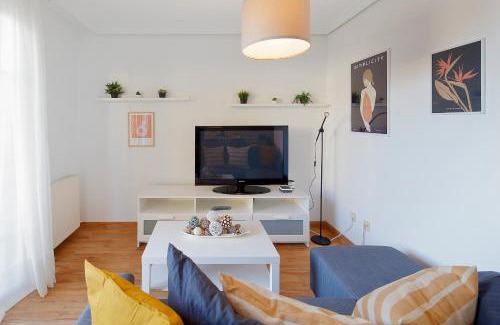 El Pison Haus | 158A Triplex Rinconin con piscina