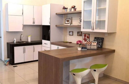 Tersusun Pundut Haus | 15P Lumut Lovely HOme 9min Beach Karaoke Snooker BBQ in house