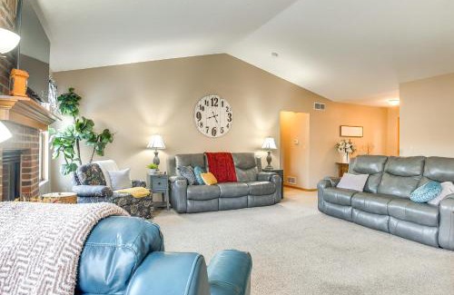 Pickerington Haus | 17 Mi to Columbus Pickerington Home with Fire Pit!