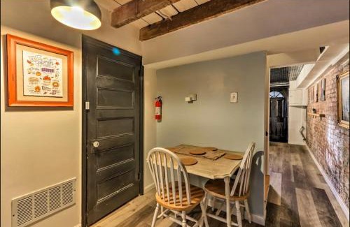 Historic Downtown Haus | 1850s historic Row House 7min train to NYC with private backyard