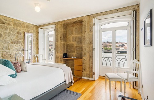 Sao Nicolau Bed & Breakfast | 1872 River House by Olivia