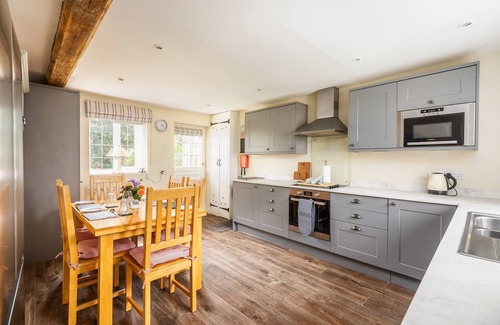 Wimborne Saint Giles Hütte | 18th Century Cottage in Dorset Countryside
