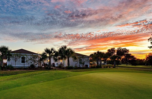 Carrabelle Villa | 18th Green Getaway