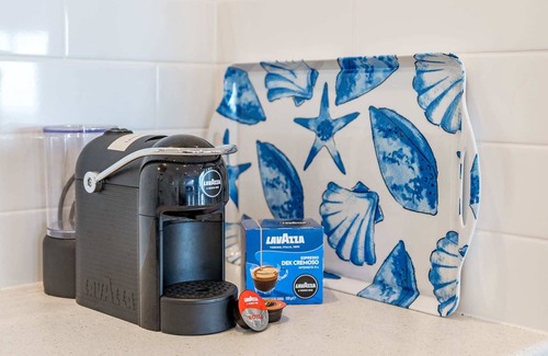 Encounter Bay Haus | 19 Seacrest Ave: uninterrupted, panoramic sea views from The Bluff to Goolwa