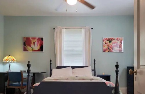 Salisbury Wohnung | 1915 Victorian Wildflower Garden