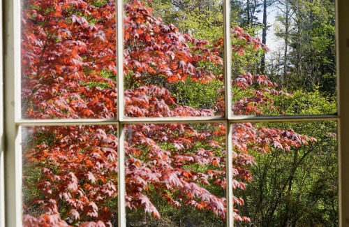 Stephens City Haus | 19th Century Renovated Church Building. A spacious sanctuary retreat.