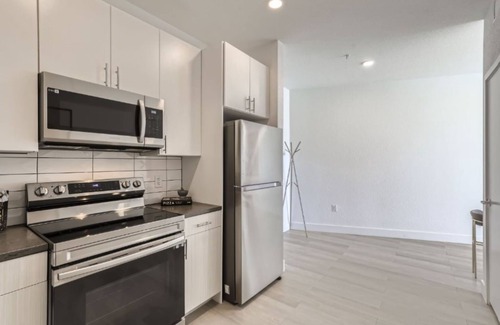 Aurora Wohnung | Stanley Unit- 1BR 1BA - W