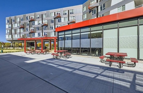 Aurora Wohnung | Stanley Unit- 1BR 1BA - W