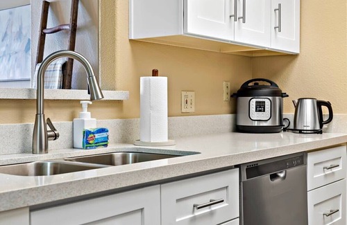 Central Scottsdale Eigentumswohnung | 1BD, Resort Amenities, Scottsdale, Pool & Gym