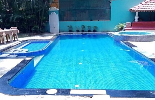 Betalbatim Wohnung | 1BHK apartment with pool & garden at Benaulim to Colva beach
