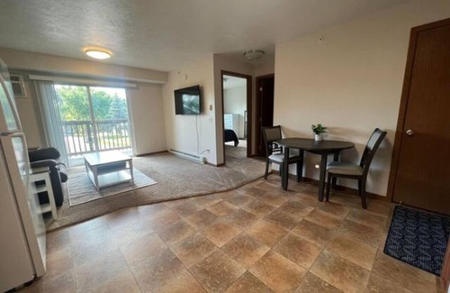 Sioux Falls Wohnung | 1BR Apt,Full Kitchen,Wash/Dryer In Unit,DogFriendly