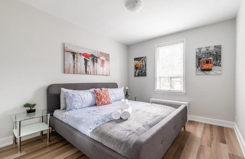 Hamilton Wohnung | 1BR Apt w King Bed & Netflix - Near DT Hamilton