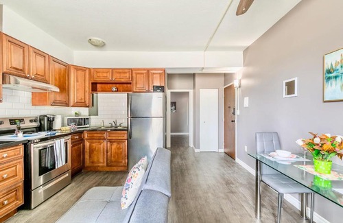 Rosedale Wohnung | 1BR Apt with King Bed & Netflix - PRIME Location