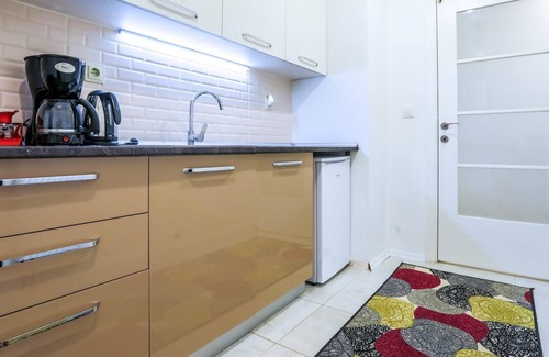 Pendik District Wohnung | 2+1 Modern Flat with Balcony in Tuzla